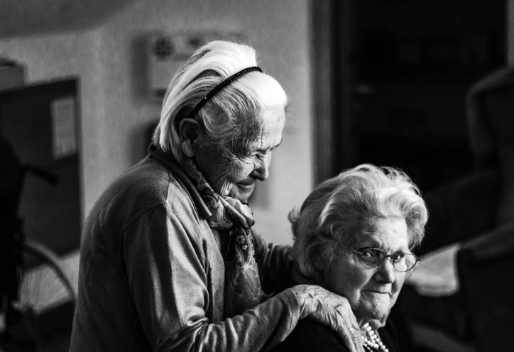 Der Pflegegrad, bzw. die Pflegestufe entscheidet maßgeblich über die Lebensqualität im hohen Alter.